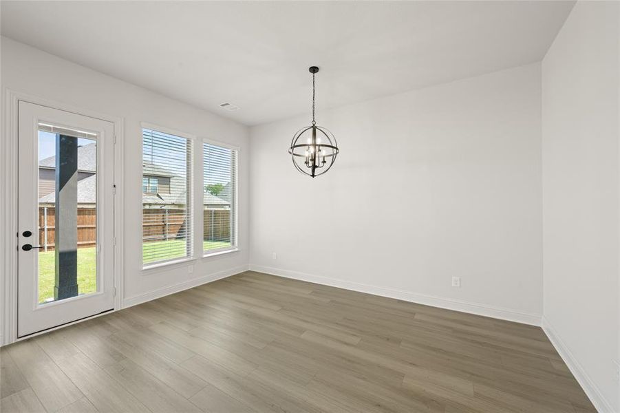 Spacious, unfurnished interior of a new home in BridgeWater - Phase 1, Midlothian (Image 23).