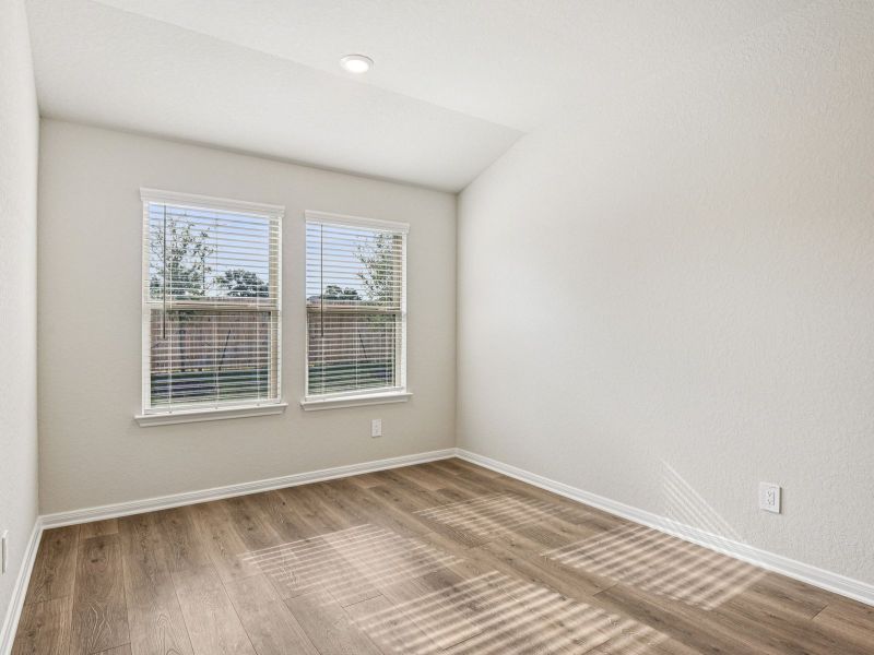 Spacious, unfurnished interior of a new home in Remington Ranch, San Antonio (Image 14). Spacious, unfurnished interior of a new home in Remington Ranch, San Antonio (Image 14).