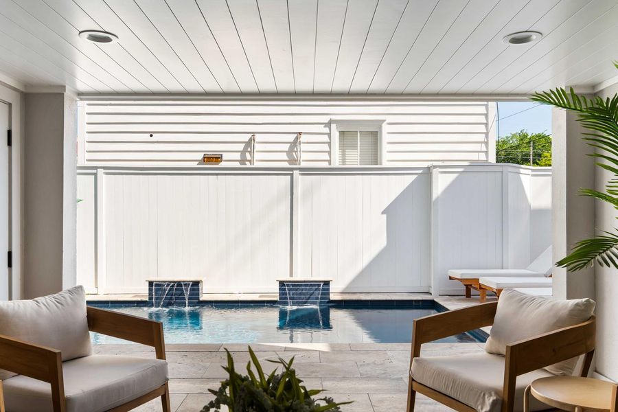 Exterior details and patio area of a home in , Charleston (Image 32).