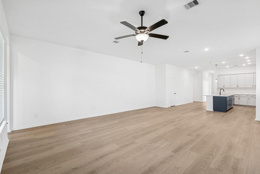 Image 29 of a home in The Woodlands Hills 45'. Image 29 of a home in The Woodlands Hills 45'.