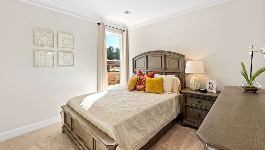 Furnished interior view inside a new home in Campbell Ridge, Piedmont (Image 19).