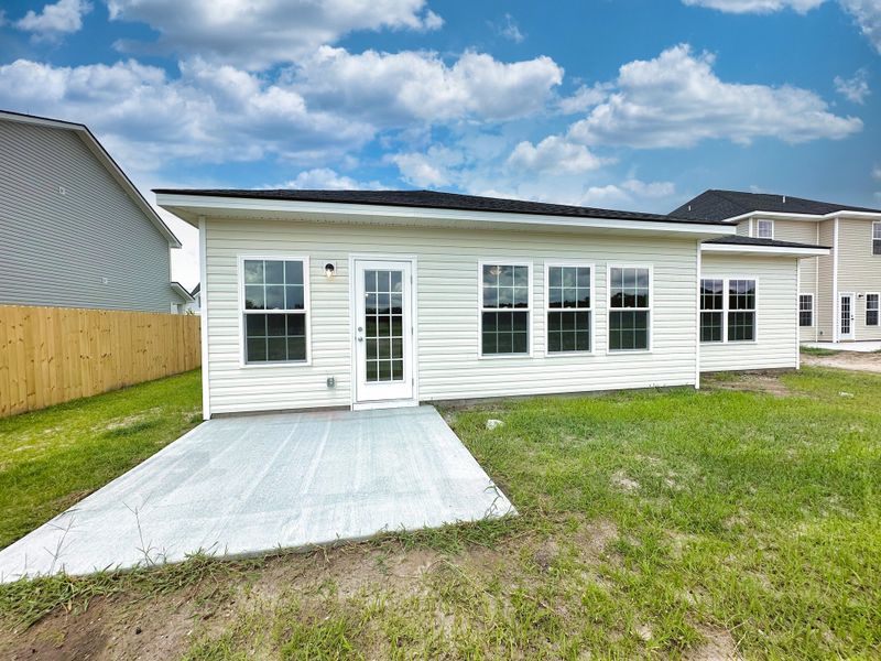 Exterior details and patio area of a home in Tranquil South, Hinesville (Image 2).