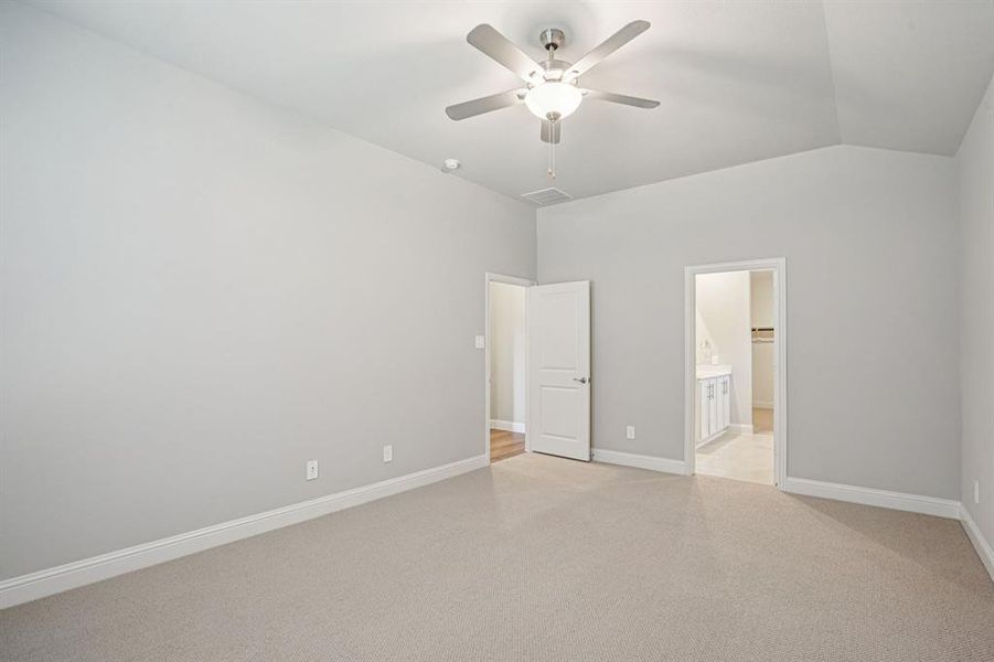 Photo is not of the actual home, but is an inspirational photo of builder’s model home and may depict options, furnishings, and/or decorator features that are not included.