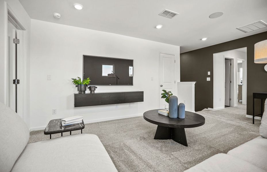 Representative furnished interior of a home built from the Carson by Pulte Homes in Mallard Park, Charlotte (Image 38).