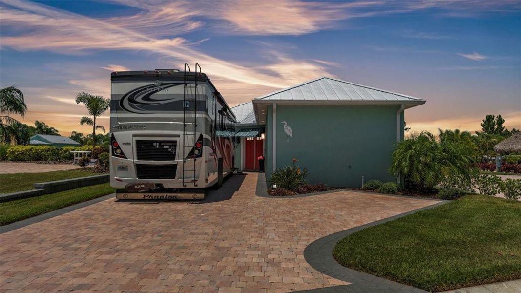 Image 38 of a home in .