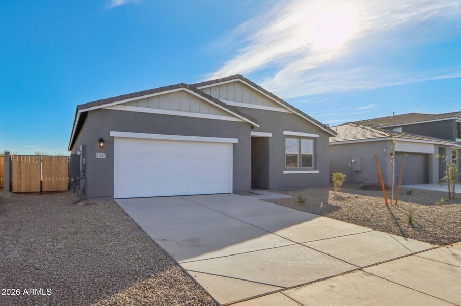 2-web-or-mls-N Orris Dr-S1501-002-2