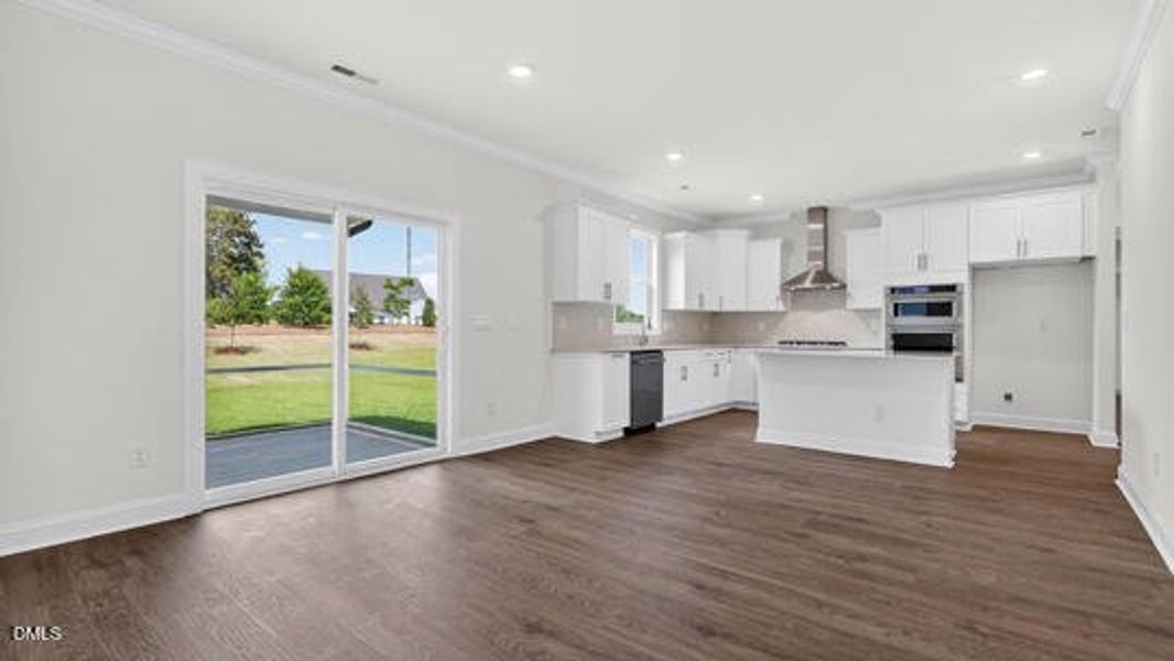 Manors at Haywood Glen_Lucas G_306_White
