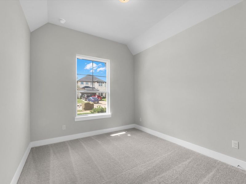 Spacious, unfurnished interior of a new home in Clopton Farms, Montgomery (Image 19).