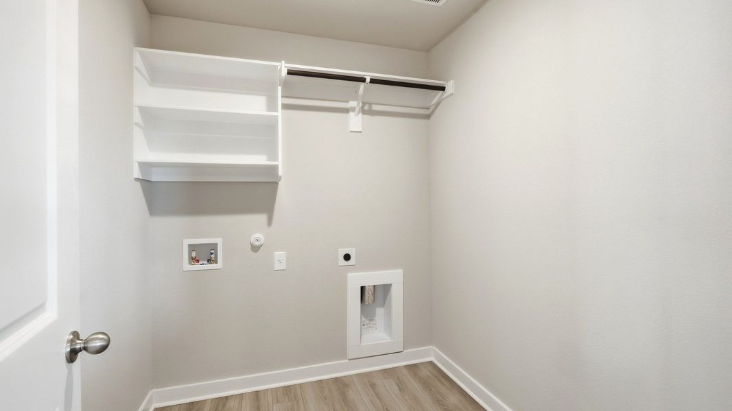 Furnished interior view inside a new home in Hunters Glen, Jarrell (Image 18).