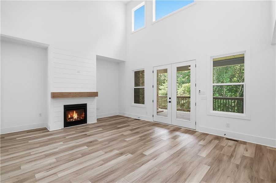 Spacious, unfurnished interior of a new home in , Jefferson (Image 52).