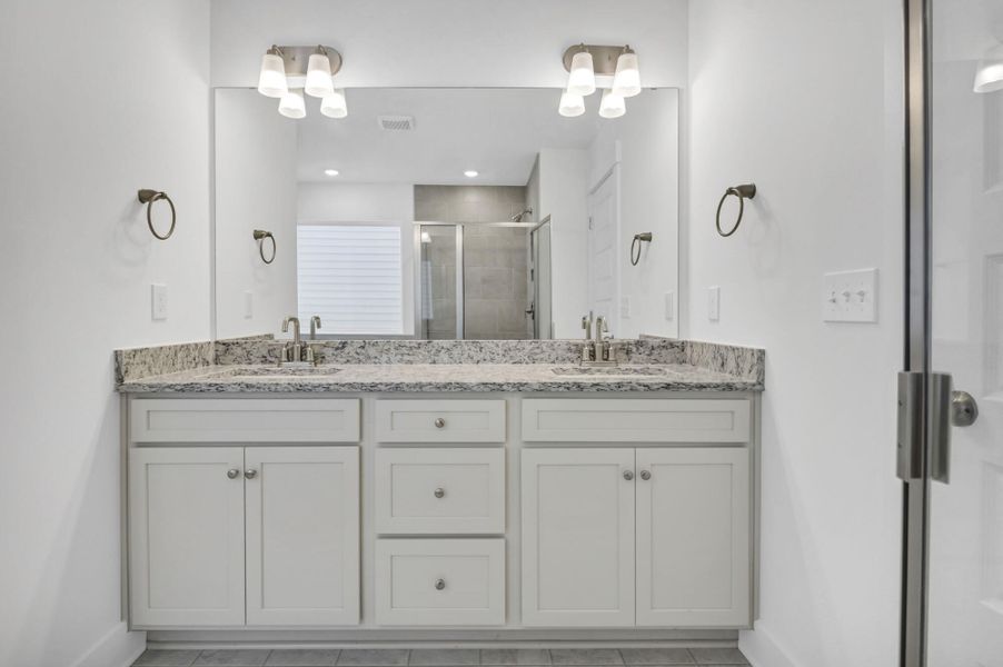 Furnished interior view inside a new home in Ashton Lakes, Lexington (Image 15).