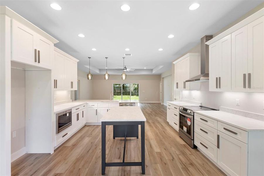 Furnished interior view inside a new home in , Lake Helen (Image 10).