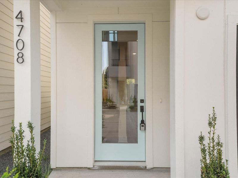 Exterior details and patio area of a home in , Houston (Image 3).