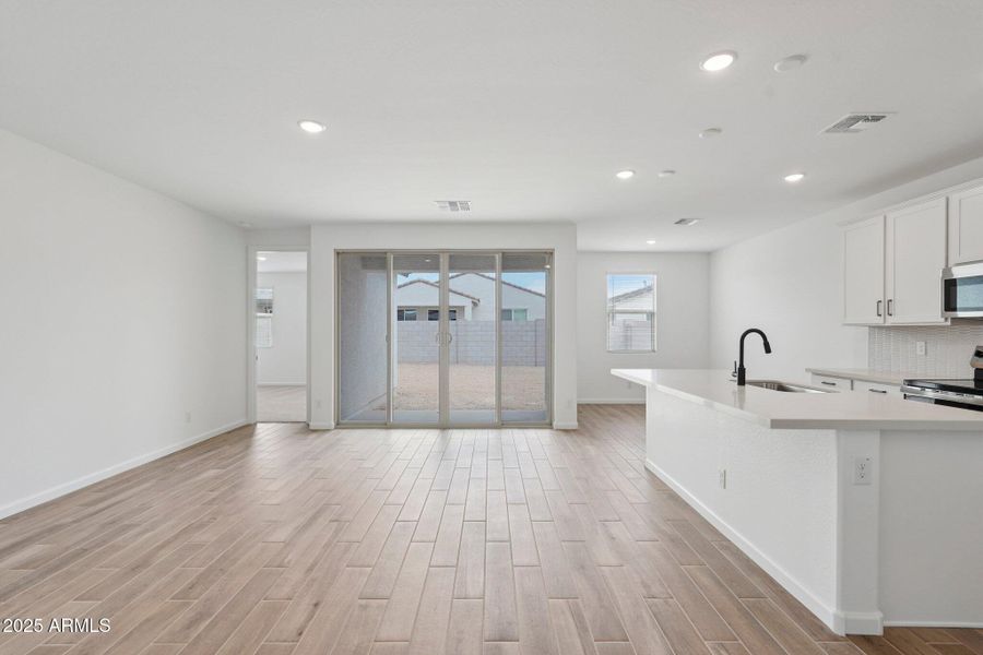 13-web-or-mls-La Senda Dr W-S2007-013 13-web-or-mls-La Senda Dr W-S2007-013