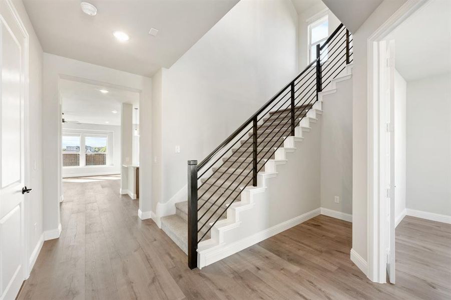 Spacious, unfurnished interior of a new home in Eagle Glen 50, Alvarado (Image 31). Spacious, unfurnished interior of a new home in Eagle Glen 50, Alvarado (Image 31).