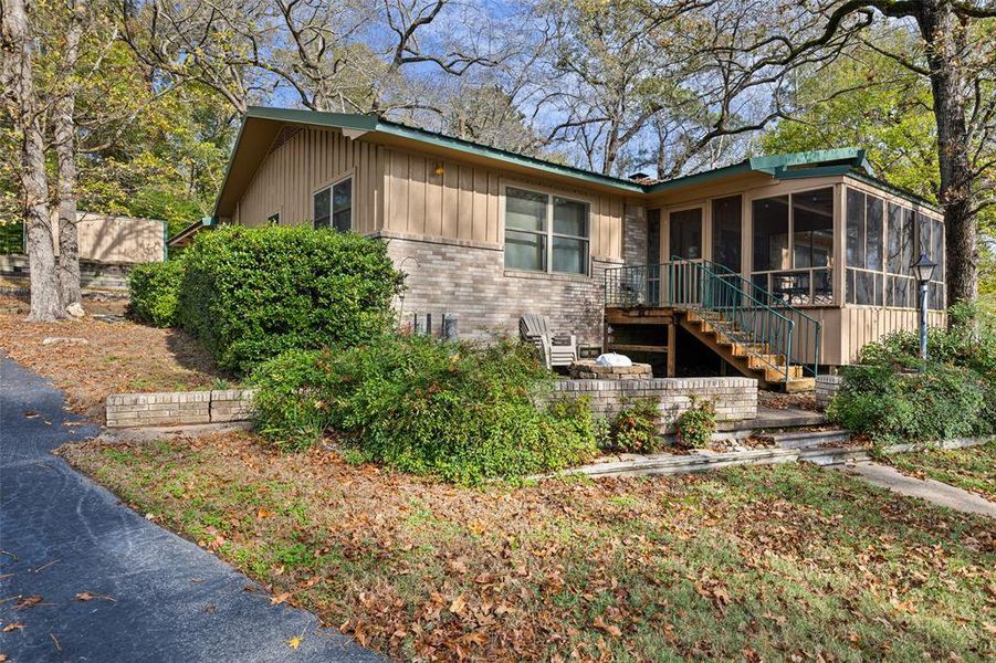 Image 21 of a home in .