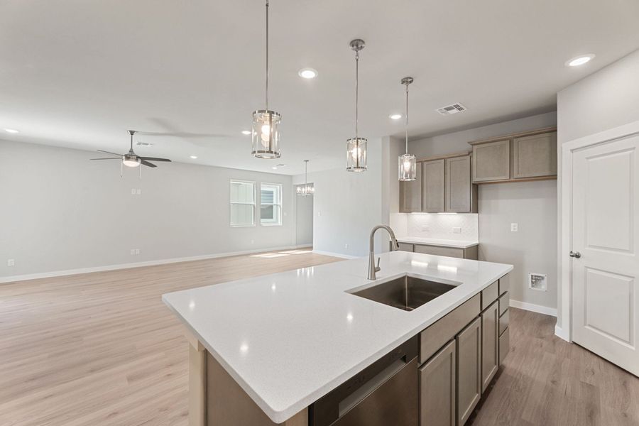Furnished interior view inside a new home in Highland Ridge, New Braunfels (Image 8).
