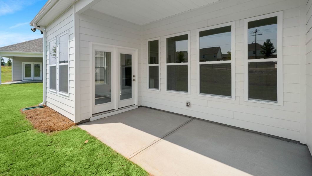 Exterior details and patio area of a home in Sunset Summits, Spartanburg (Image 2). Exterior details and patio area of a home in Sunset Summits, Spartanburg (Image 2).