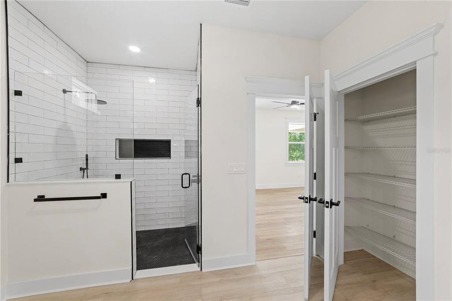 Image 46 of a home in .