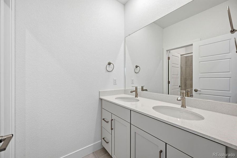 16616 W 93rd Place ~ Ready Now