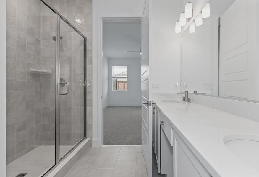 Valletta Primary Bath - 20 of 26