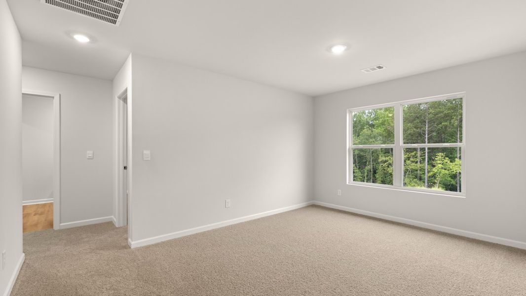 Representative unfurnished interior of a home built from the Hayden by D.R. Horton in Hamptons at Riverwood South, Dallas (Image 25).