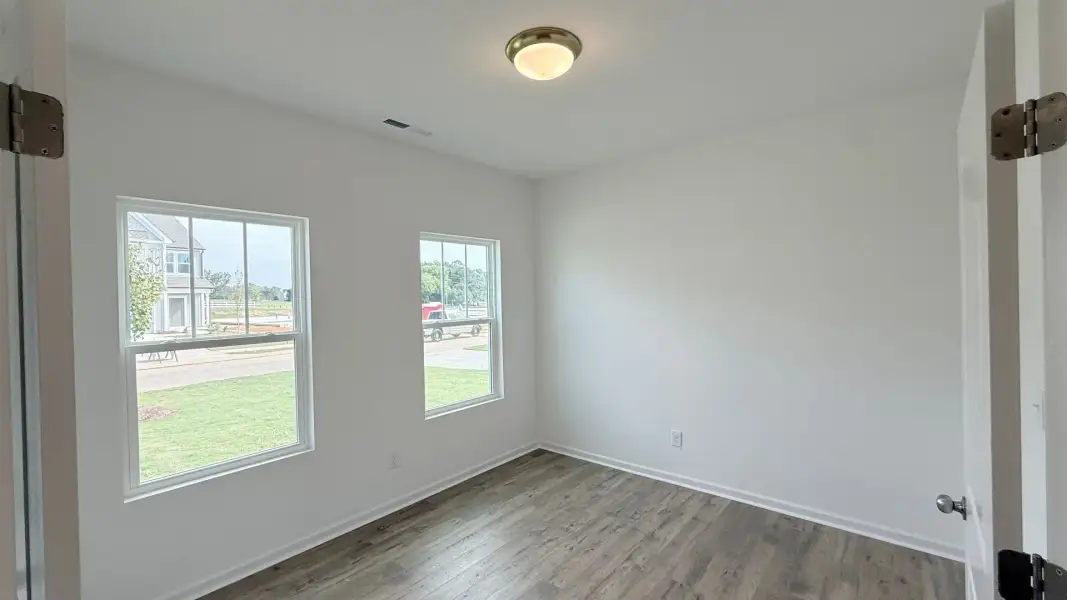 Spacious, unfurnished interior of a new home in Nathans Ridge, Lillington (Image 7).