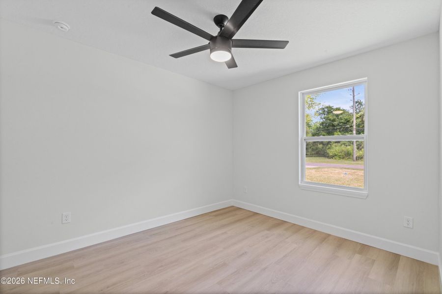 Spacious, unfurnished interior of a new home in , Jacksonville (Image 21).