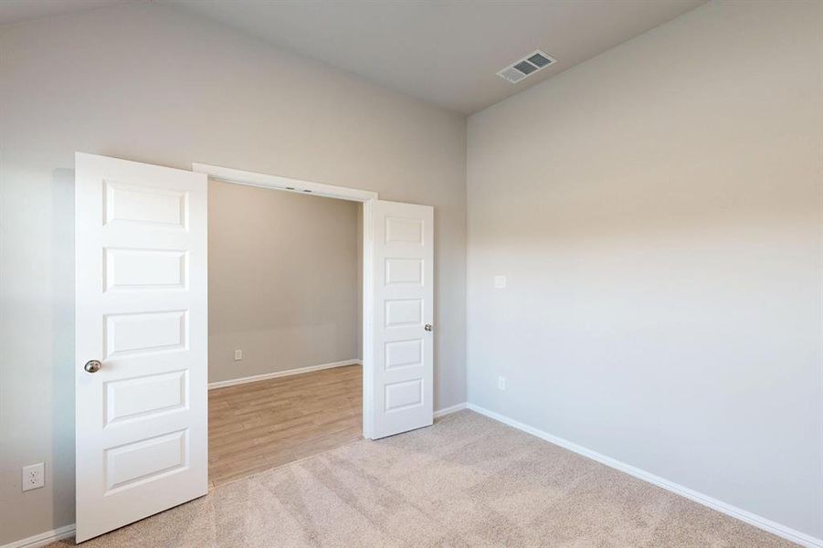 Spacious, unfurnished interior of a new home in Meadow Park, Ponder (Image 35). Spacious, unfurnished interior of a new home in Meadow Park, Ponder (Image 35).