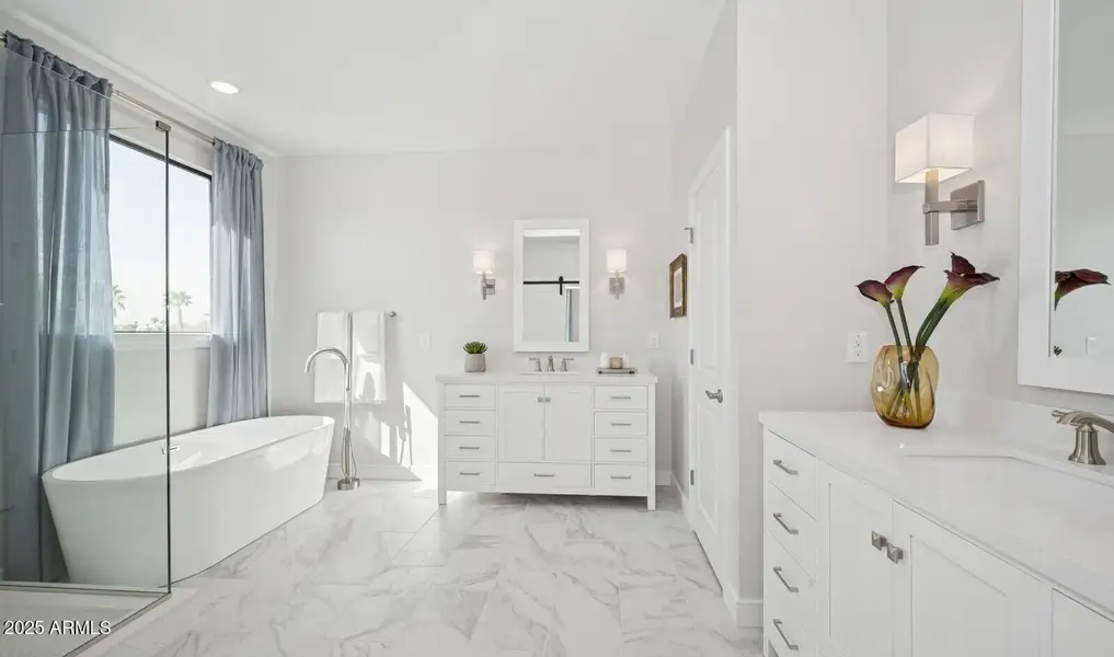 172775_Honeysuckle Trail_Hampton_Primary