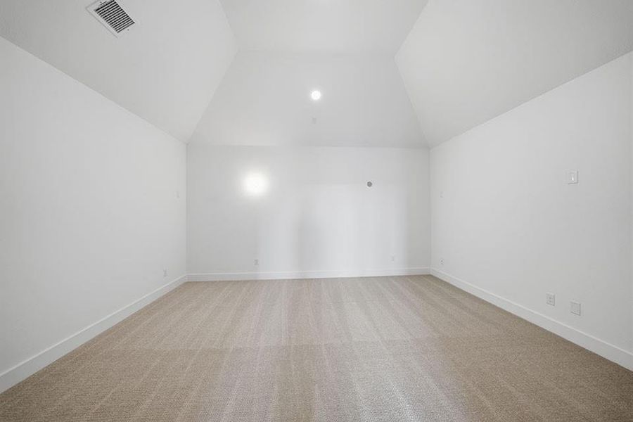 Spacious, unfurnished interior of a new home in Light Farms Graham/Reagan, Celina (Image 35).