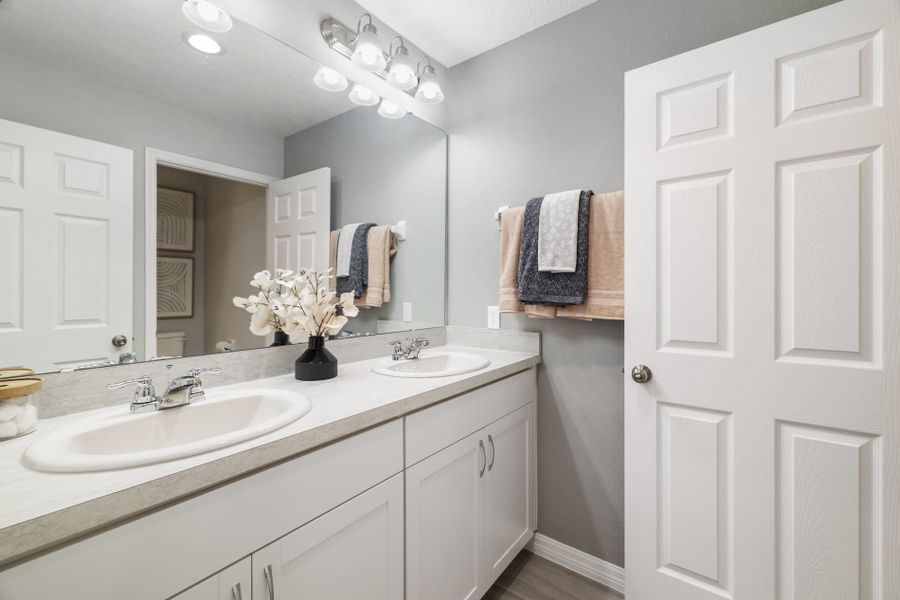Furnished interior view inside a new home in Sky Lakes Towns, St. Cloud (Image 5).