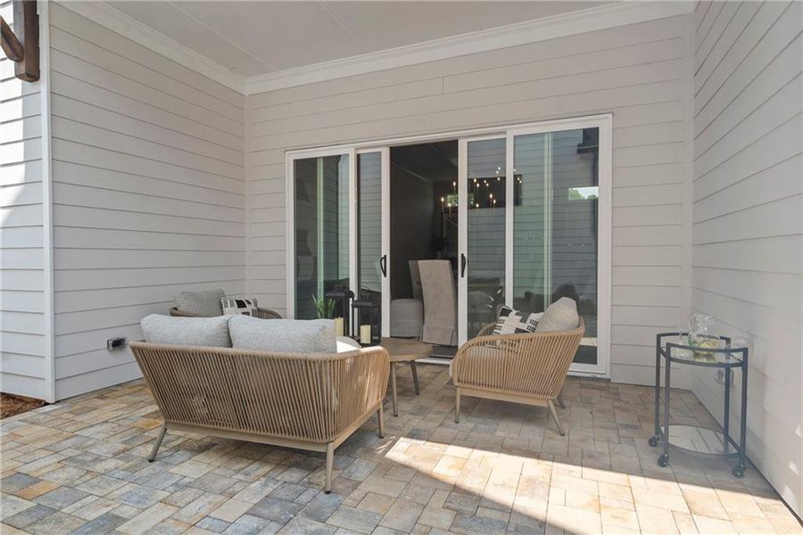 Exterior details and patio area of a home in Aberdeen, Hoschton (Image 3).