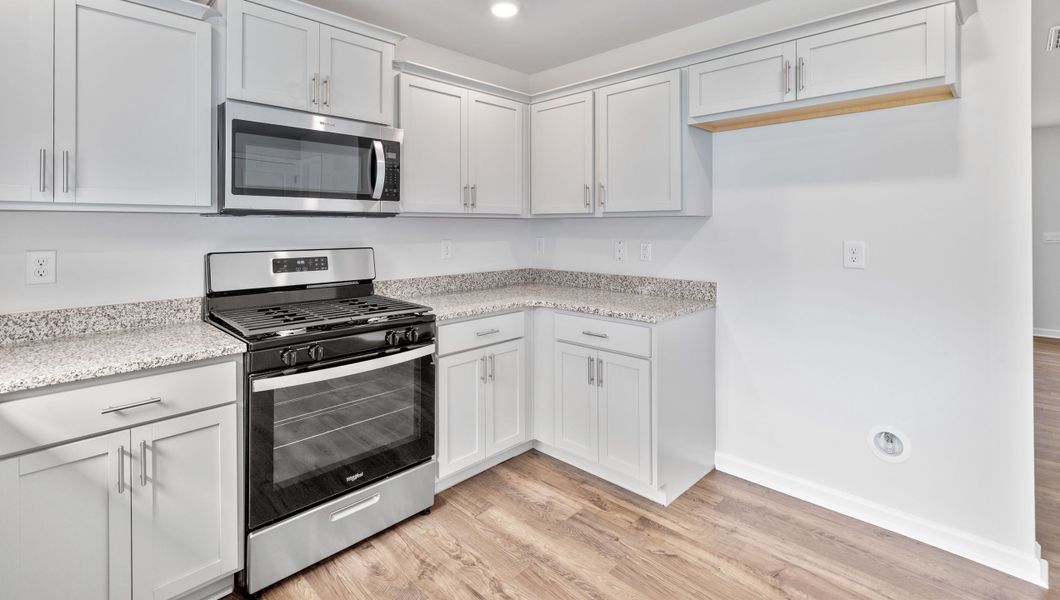 Representative furnished interior of a home built from the Rachel by D.R. Horton in Hawk Ridge, Anderson (Image 8).