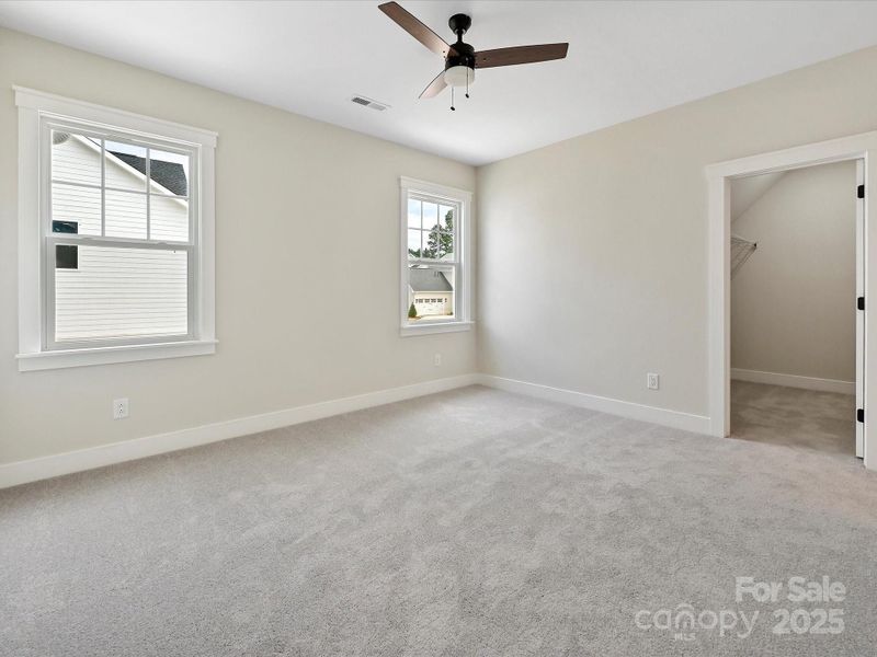 Spacious, unfurnished interior of a new home in Coventry Glen, Huntersville (Image 18). Spacious, unfurnished interior of a new home in Coventry Glen, Huntersville (Image 18).