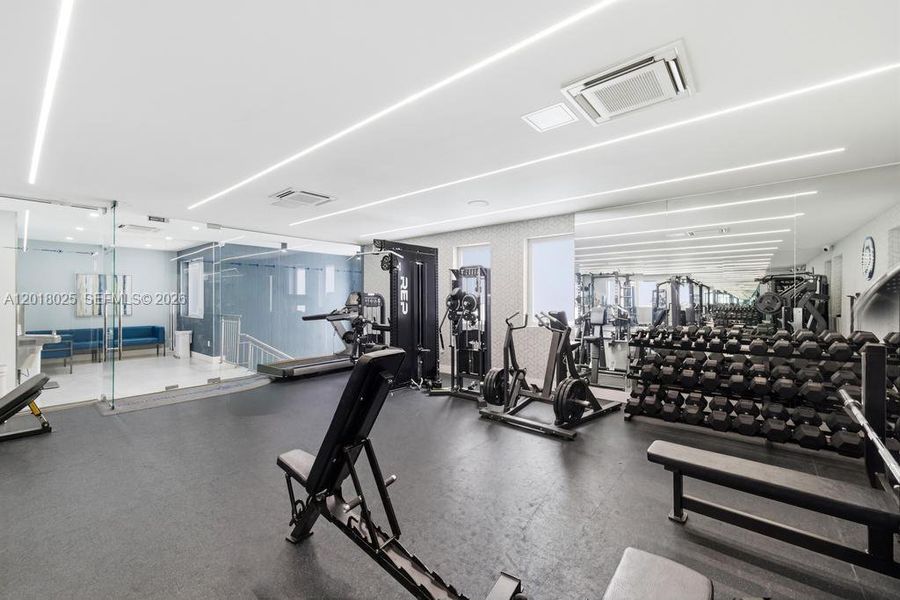 Community amenities in , Dania Beach (Image 31).
