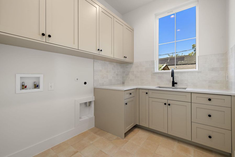 Furnished interior view inside a new home in , Austin (Image 9). Furnished interior view inside a new home in , Austin (Image 9).