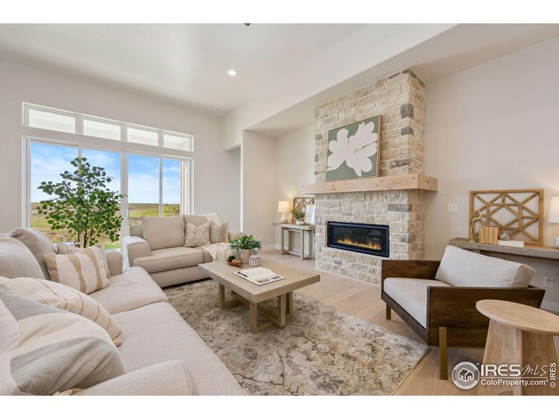 Elevated Ceilings with Ceiling Fan!