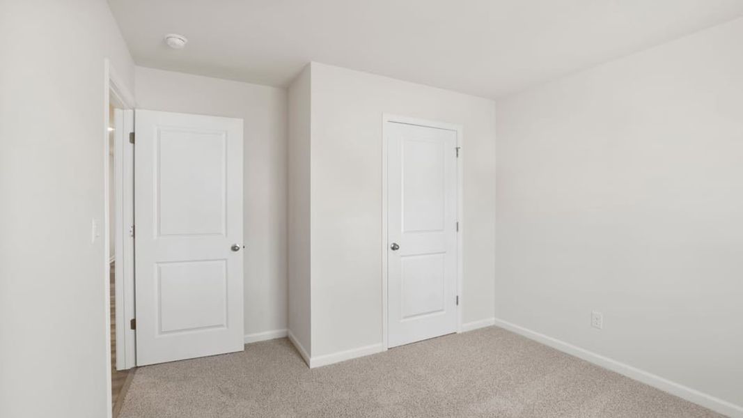Spacious, unfurnished interior of a new home in Varner Station, Woodruff (Image 17).