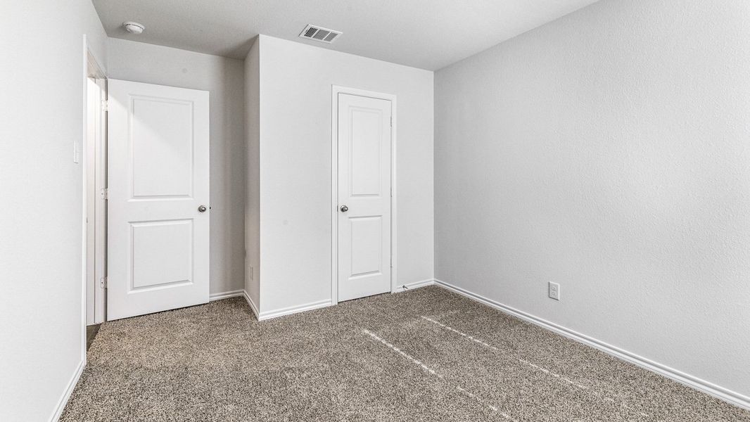Spacious, unfurnished interior of a new home in Wildcat Ranch, Crandall (Image 16). Spacious, unfurnished interior of a new home in Wildcat Ranch, Crandall (Image 16).