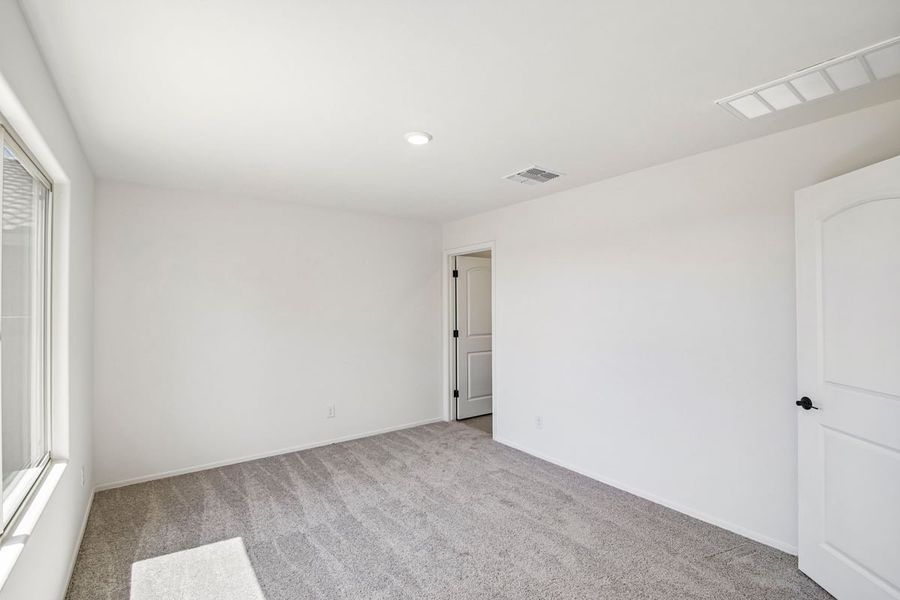 Spacious, unfurnished interior of a new home in Mandarina Reserve, Marana (Image 14). Spacious, unfurnished interior of a new home in Mandarina Reserve, Marana (Image 14).