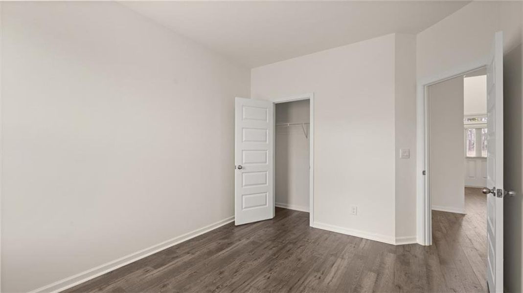 Spacious, unfurnished interior of a new home in Evergreen Crossing, Locust Grove (Image 11).