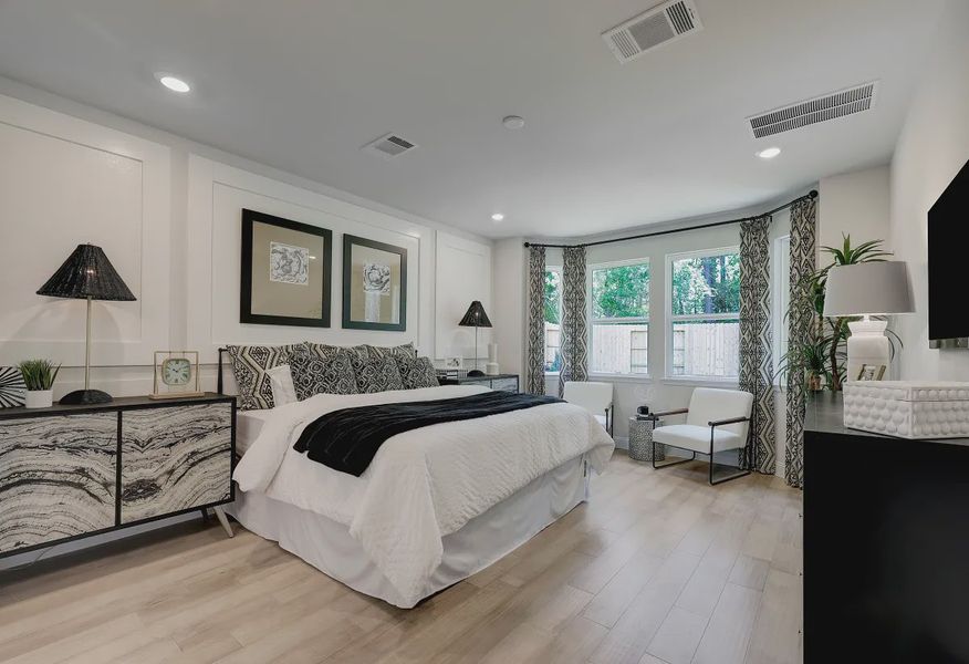 Homesite 0108 Primary Bed - Staged - 14 of 24