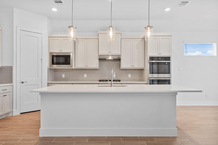 Furnished interior view inside a new home in Grange, Katy (Image 15).
