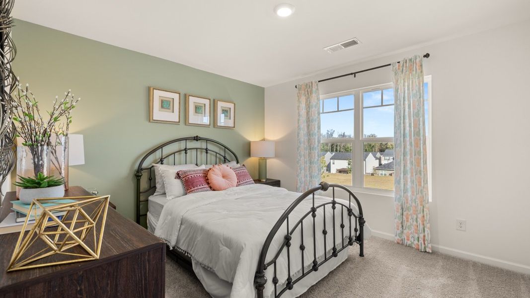 Representative furnished interior of a home built from the Hayden by D.R. Horton in Poplar Preserve, Newnan (Image 23).