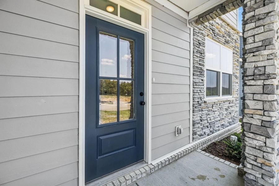 Exterior details and patio area of a home in Willow Landing, Mount Juliet (Image 4).