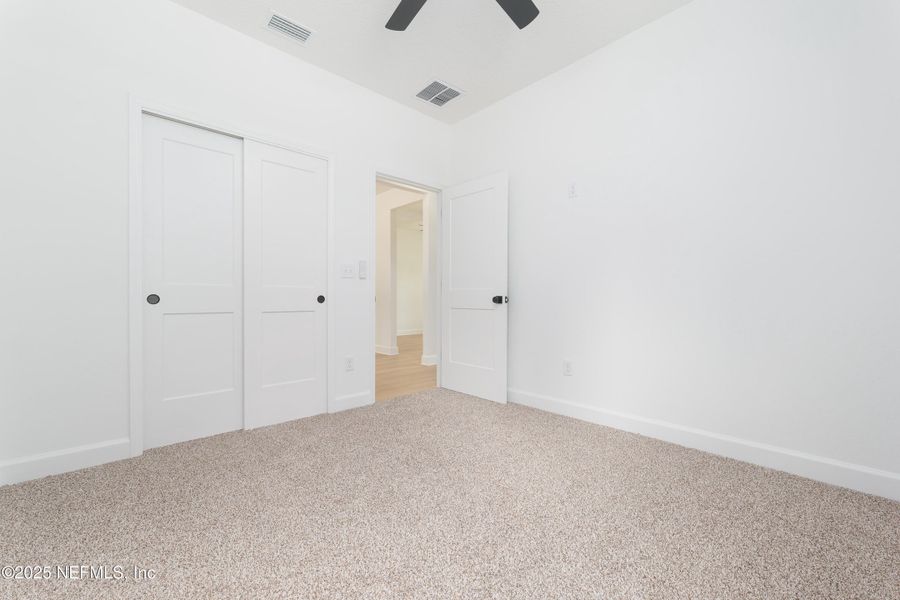 Spacious, unfurnished interior of a new home in , Keystone Heights (Image 21).