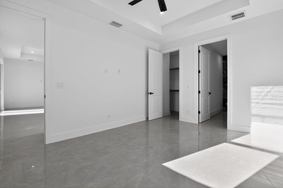 Spacious, unfurnished interior of a new home in , Cape Coral (Image 8). Spacious, unfurnished interior of a new home in , Cape Coral (Image 8).