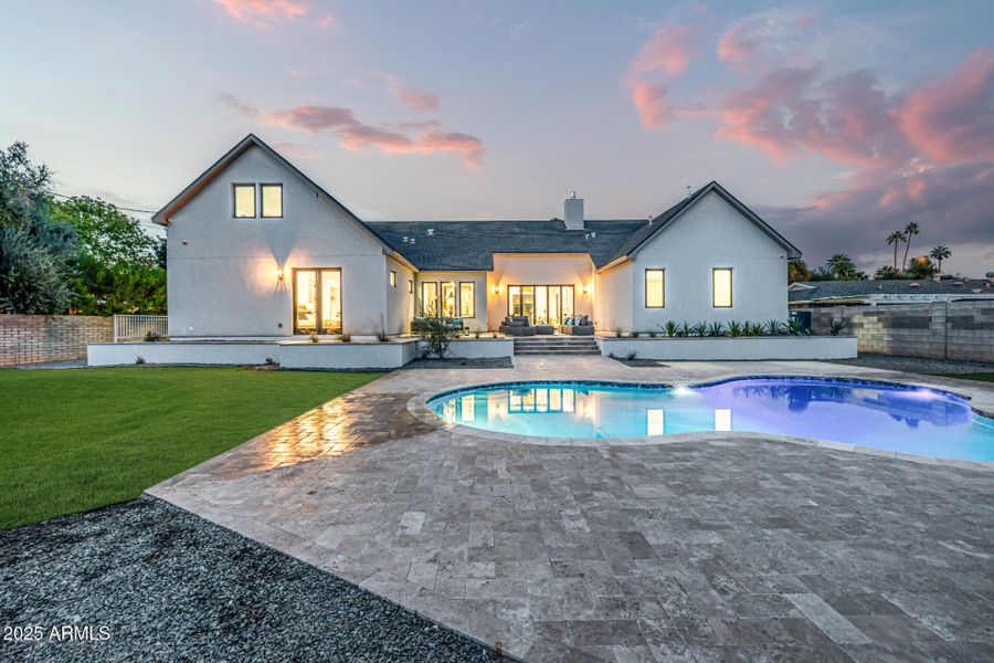 65 - Del Paisano Calle 65 - Del Paisano Calle