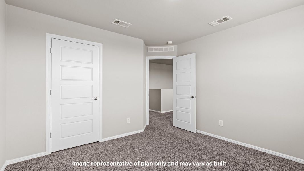 Spacious, unfurnished interior of a new home in Viridian, Lubbock (Image 20).